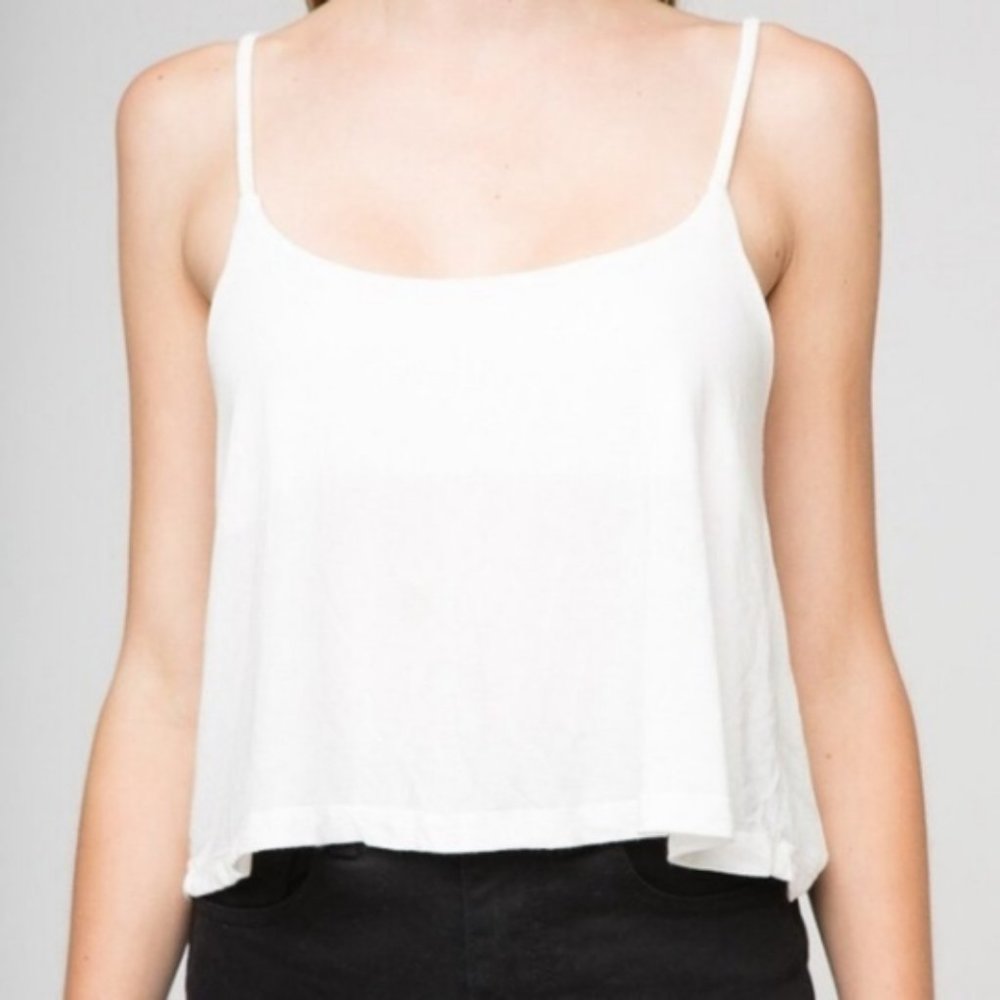 Brandy Melville white loose swing crop top S